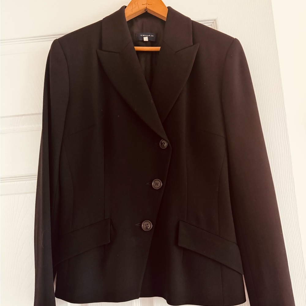 Elegant Black Women's Blazer